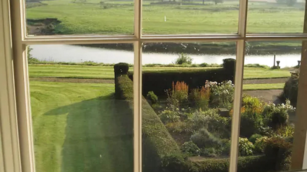 Photo of Bedroom in Warwick-on-Eden