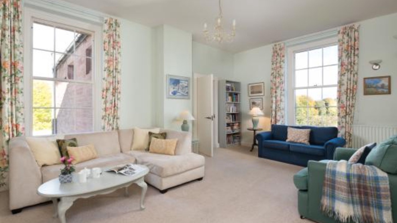 Photo of Others in Warwick-on-Eden