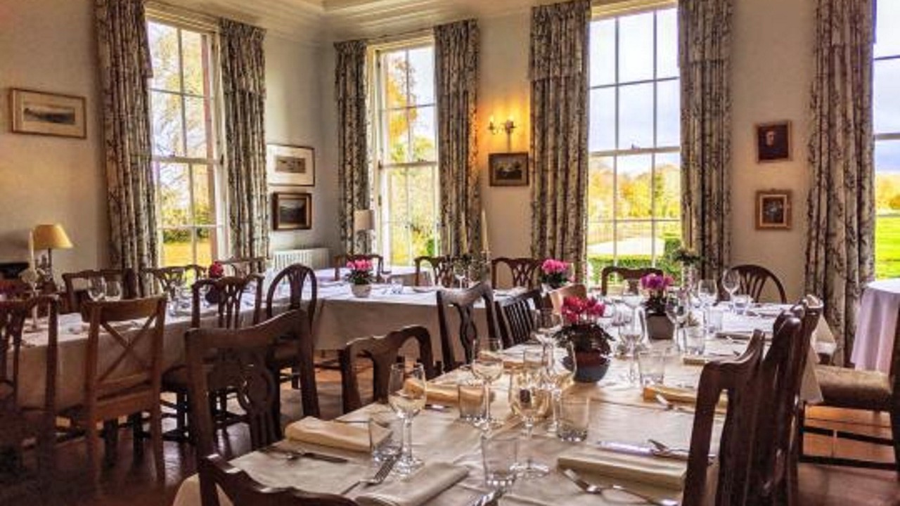 Photo of Others in Warwick-on-Eden