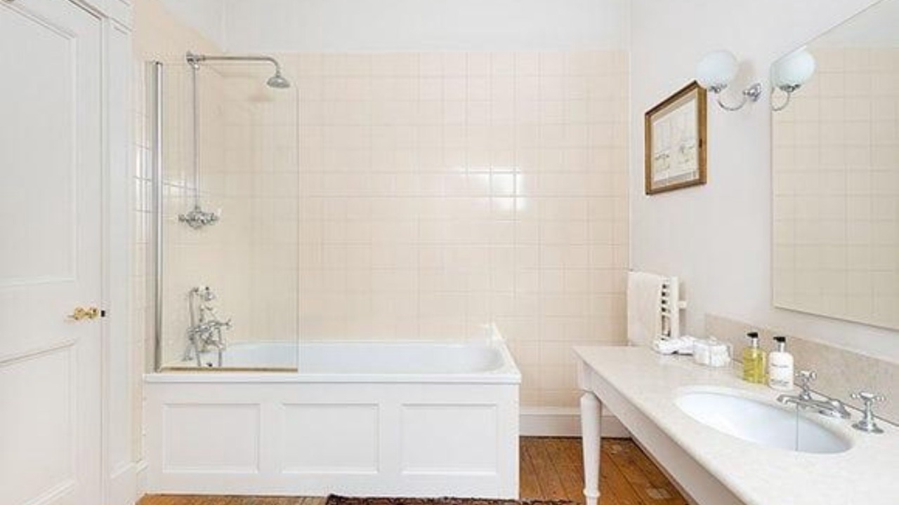 Photo of Bathroom in Warwick-on-Eden