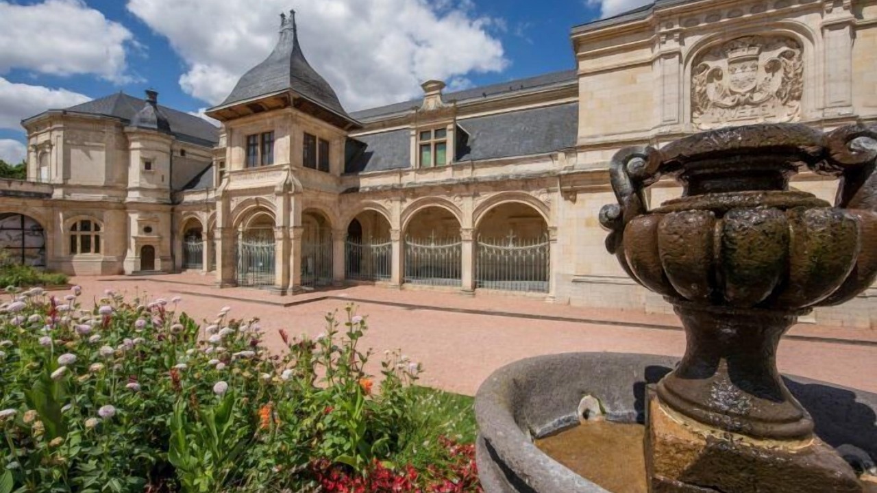 Photo of Others in Moulins