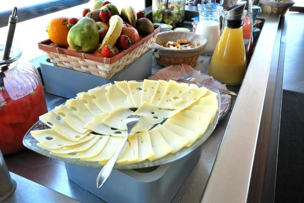 Photo of Others in Trelaze