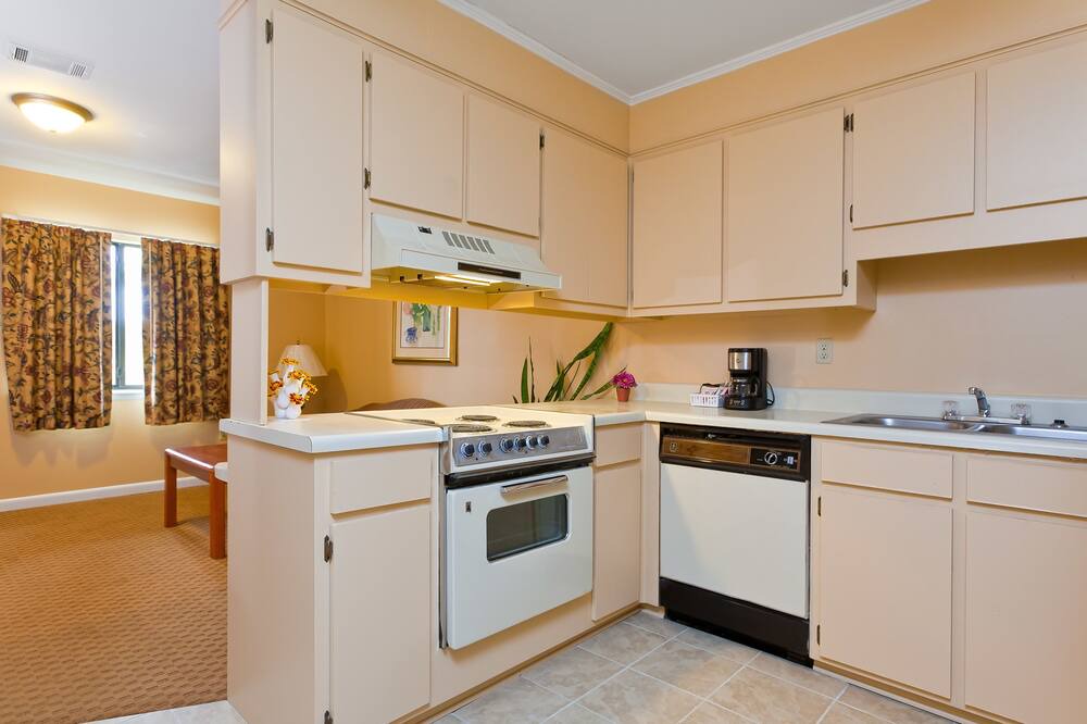 Photo of Kitchen in Peach Orchard