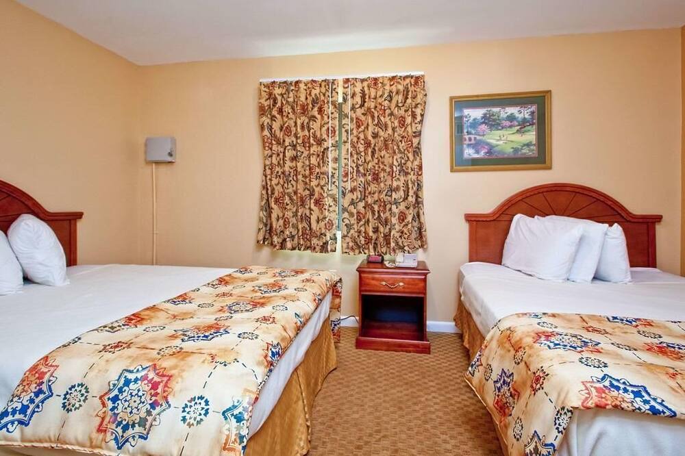 Photo of Bedroom in Peach Orchard