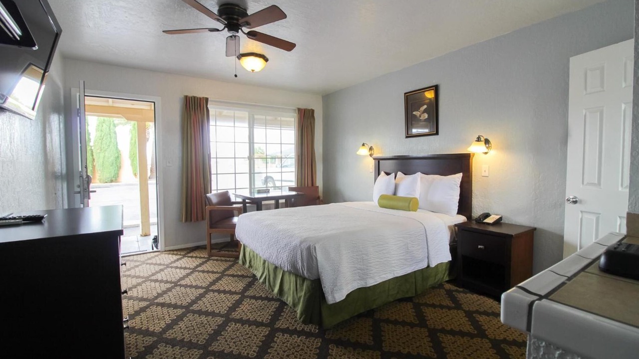 Photo of Others in Williams