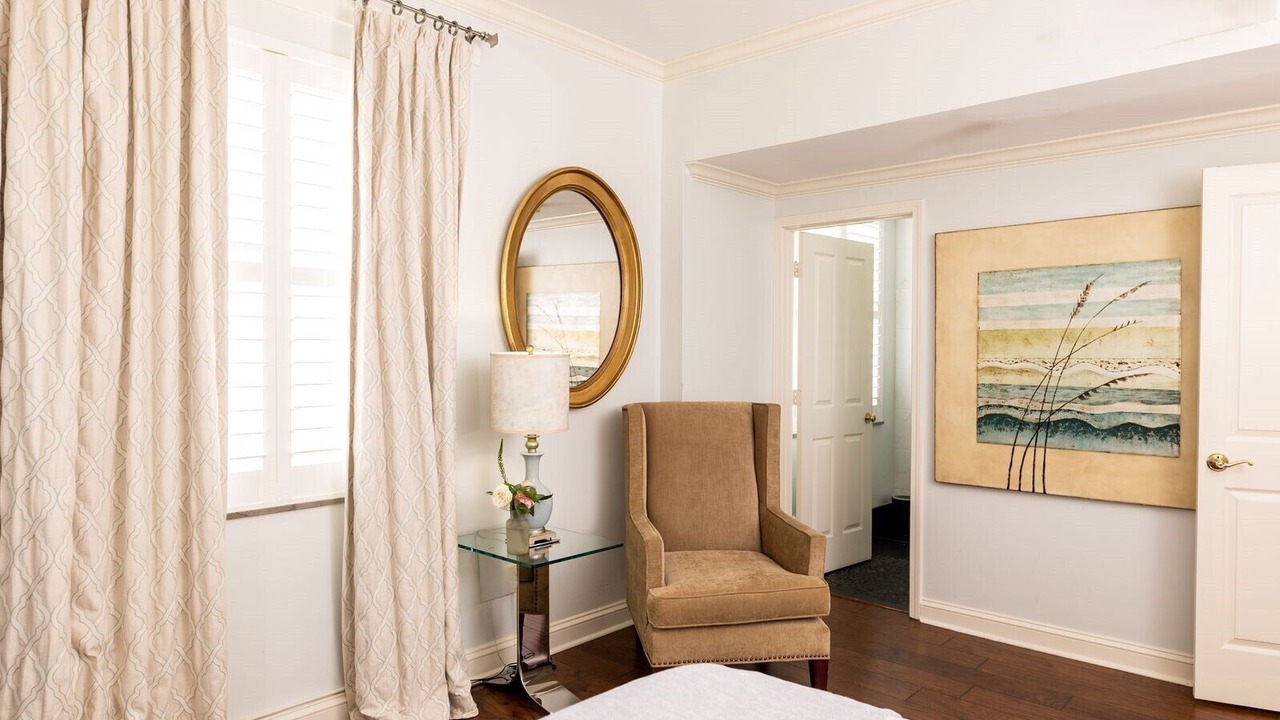 Photo of Bedroom in Downtown Jackson