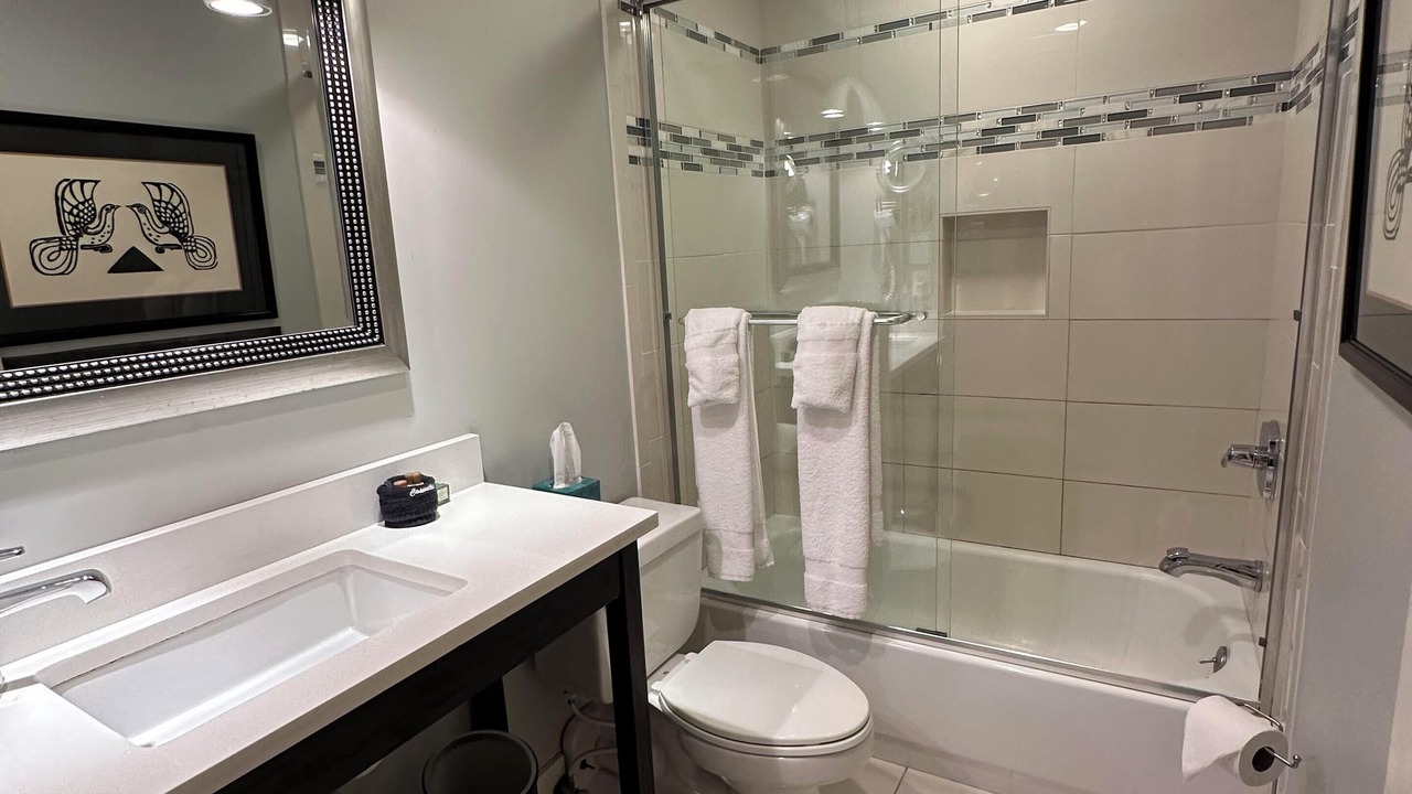 Photo of Bedroom in Downtown Jackson