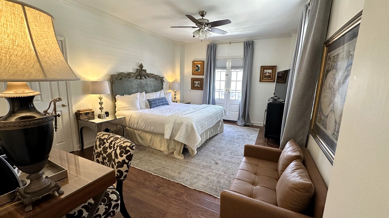 Photo of Bathroom in Downtown Jackson