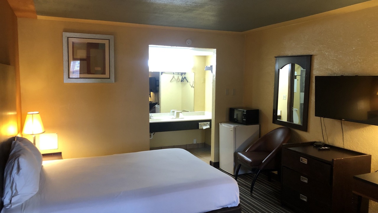Photo of Bedroom in Dodge City