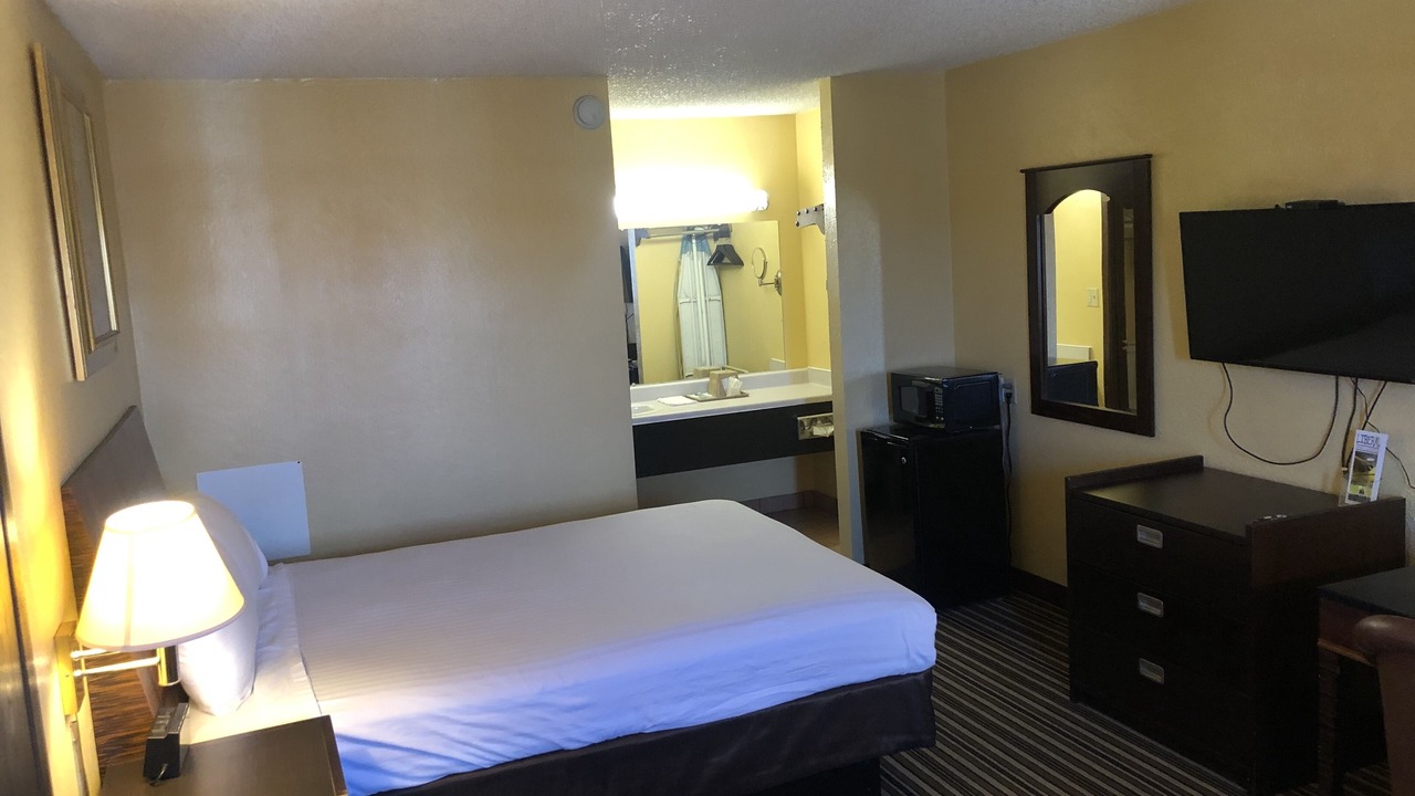 Photo of Bedroom in Dodge City