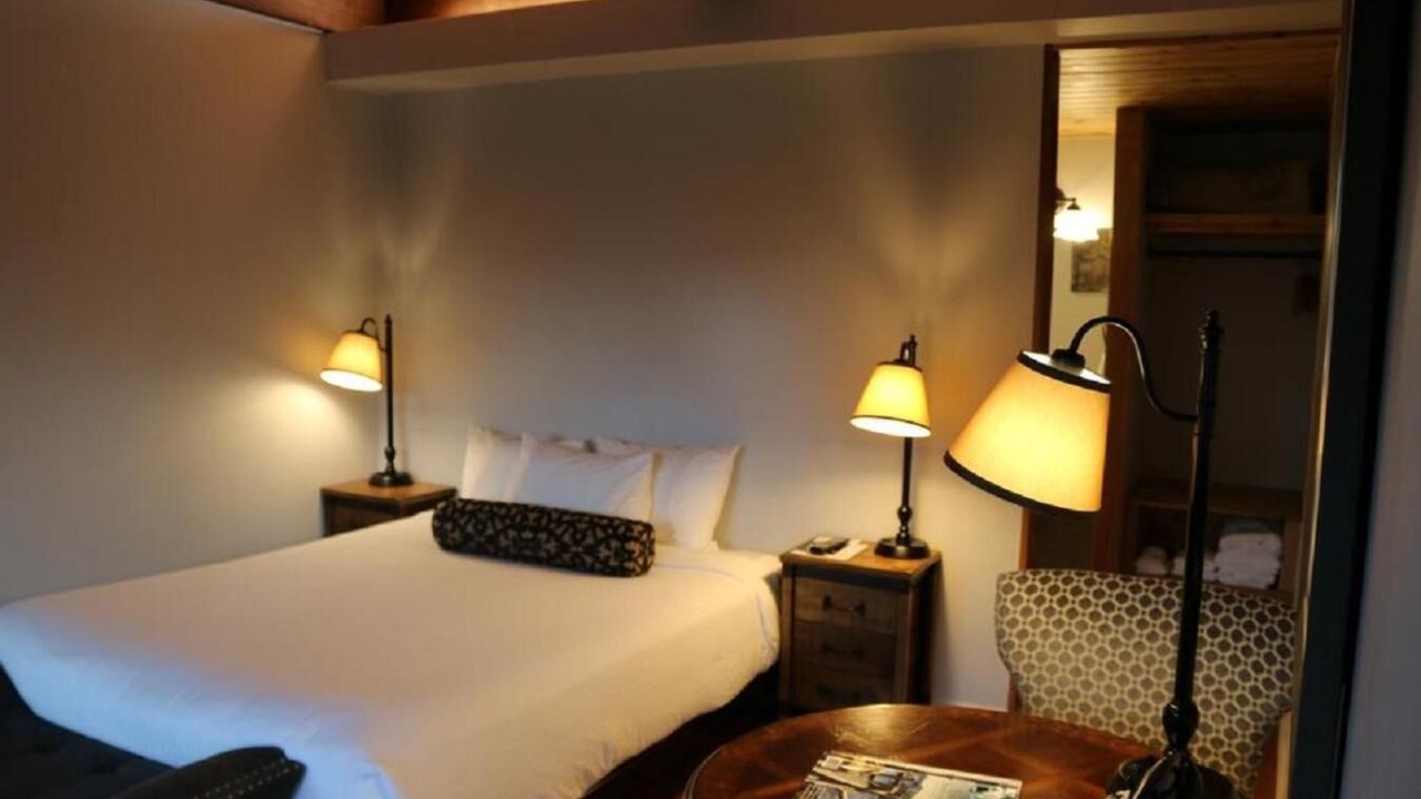 Photo of Others in Downtown Eugene