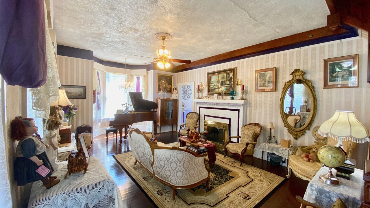 Photo of Others in Downtown Historic District