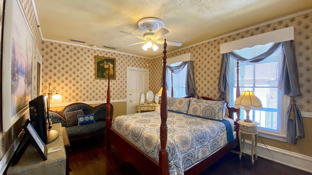 Photo of Others in Downtown Historic District