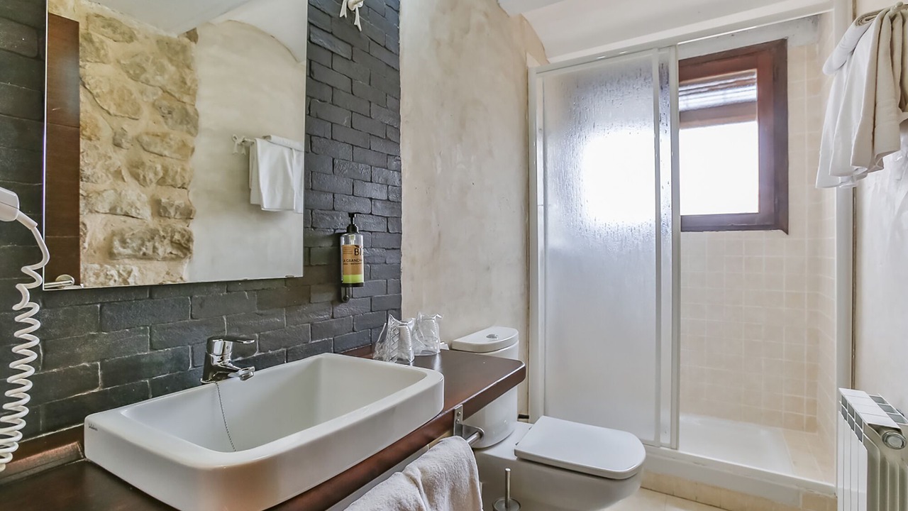 Photo of Bathroom in La Fresneda