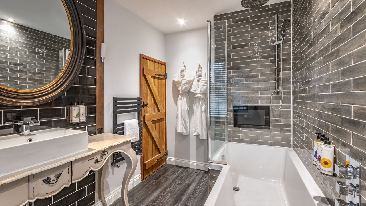 Photo of Others in Chichester