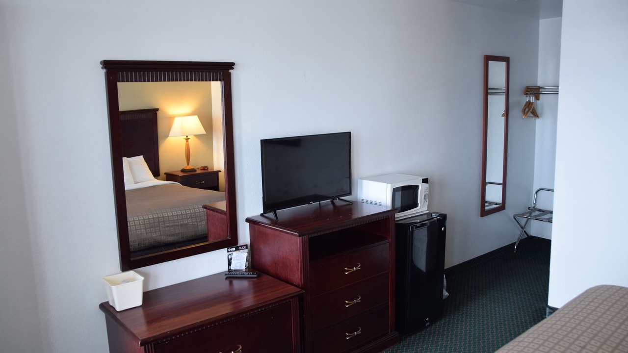 Photo of Livingroom in Nephi