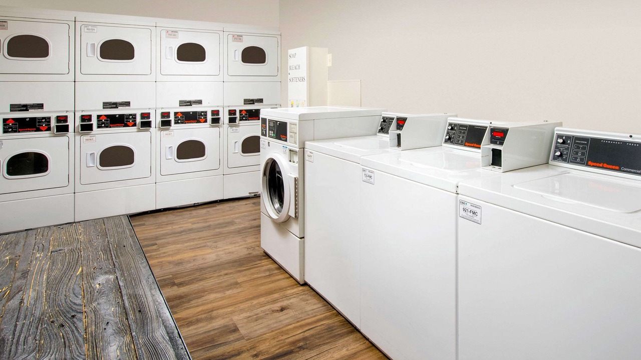 Photo of Bedroom in Butztown