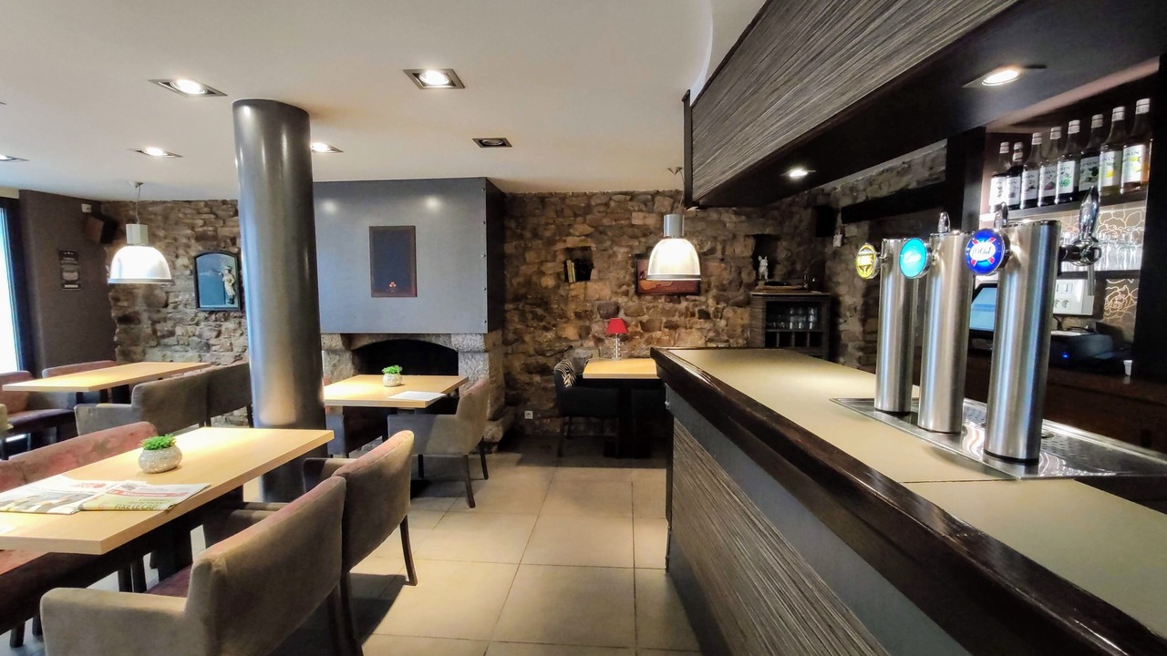 Photo of Others in Auray