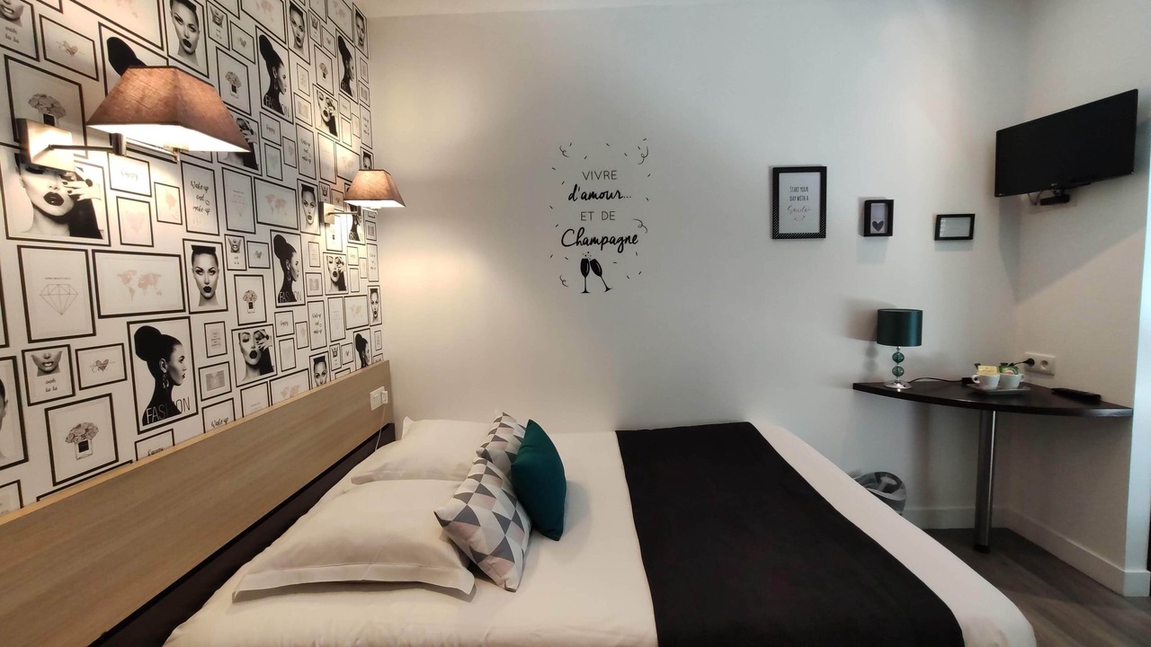 Photo of Others in Auray