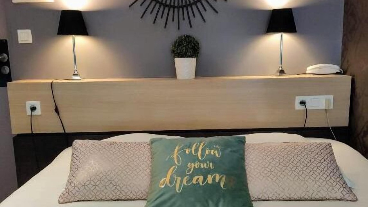 Photo of Others in Auray