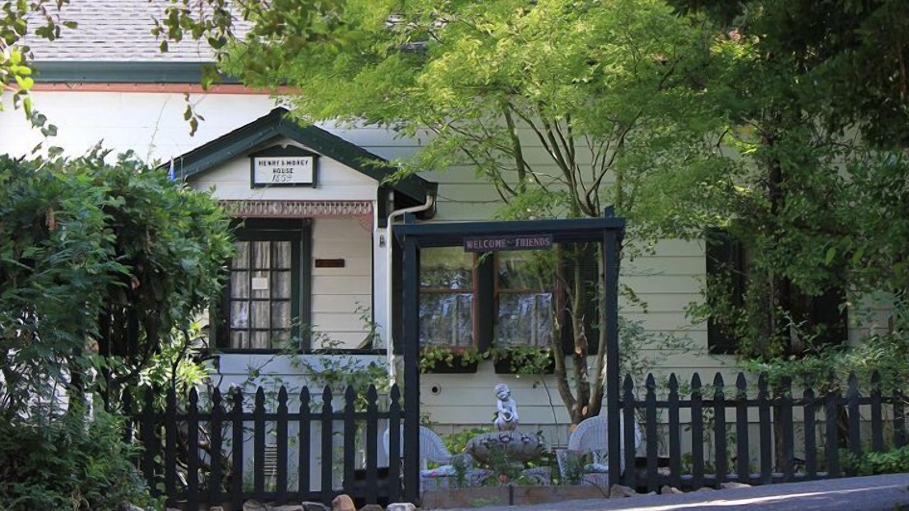 Photo of Buildings in Placerville