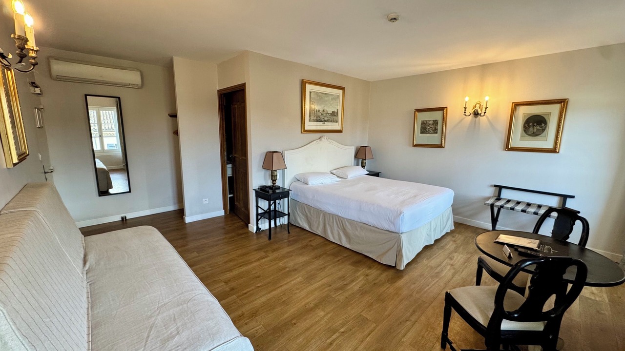 Photo of Bedroom in Visan