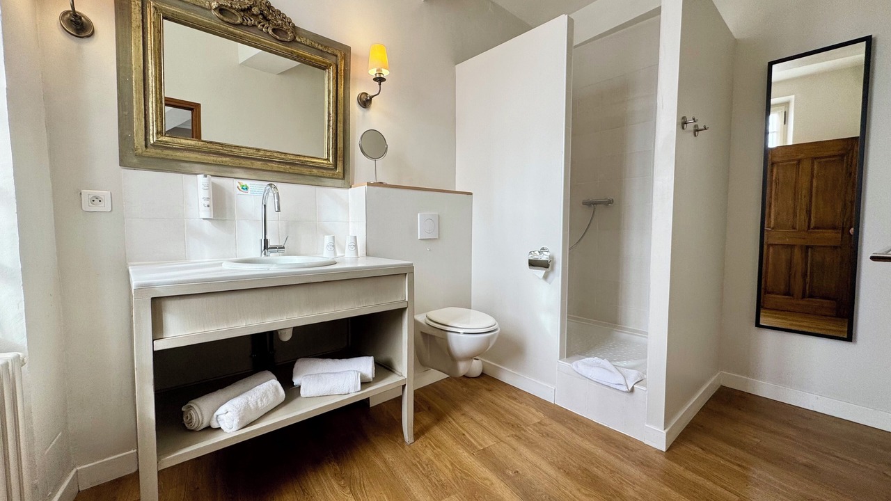 Photo of Bathroom in Visan