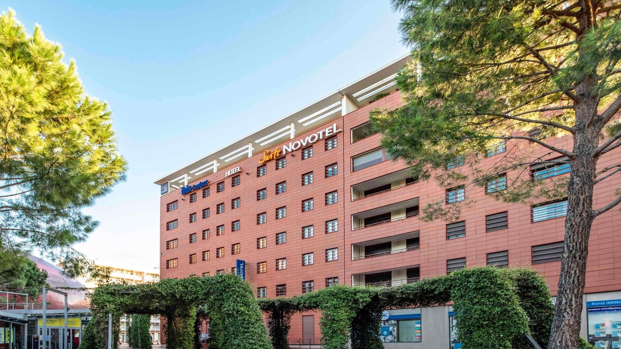 Photo of Others in Clemenceau