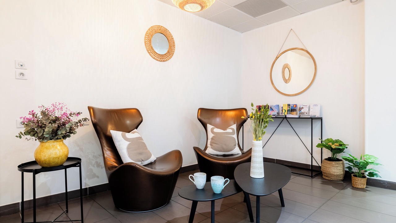 Photo of Others in Clemenceau