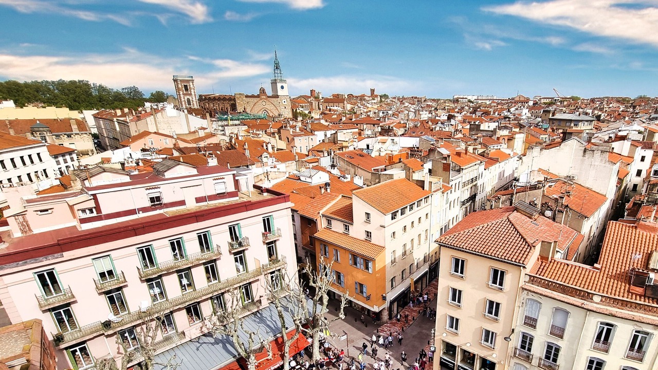 Photo of Others in Clemenceau