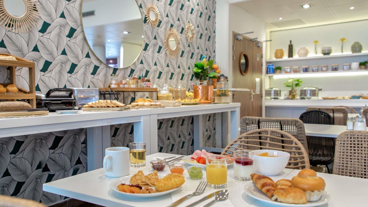 Photo of Others in Clemenceau