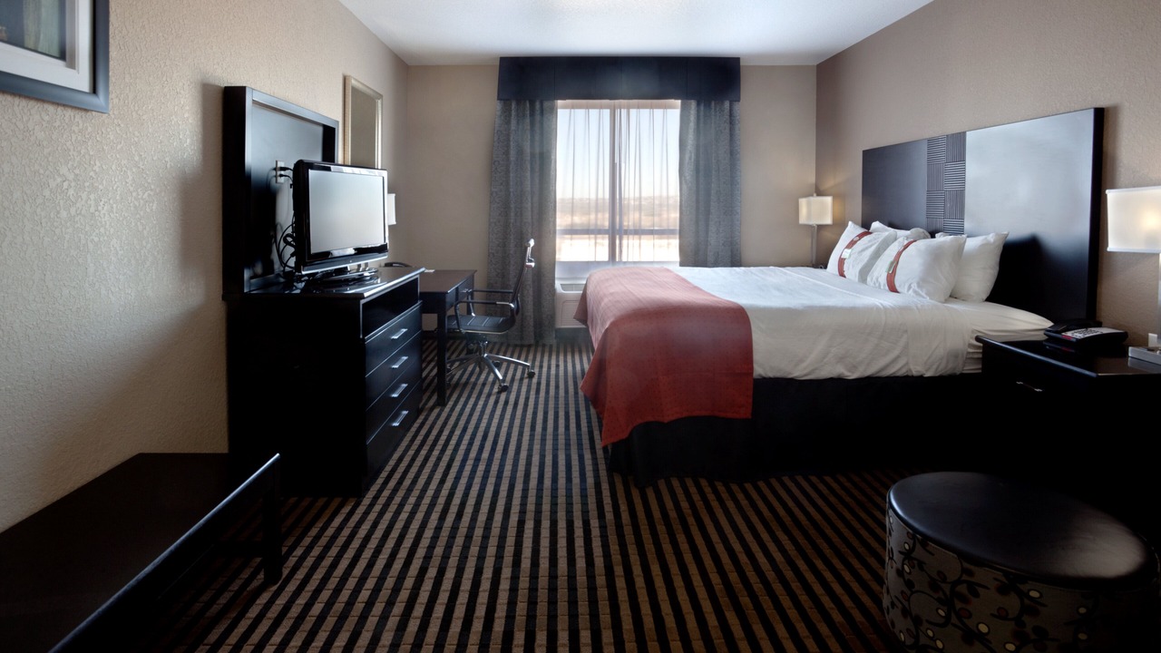 Photo of Bedroom in Far North Central