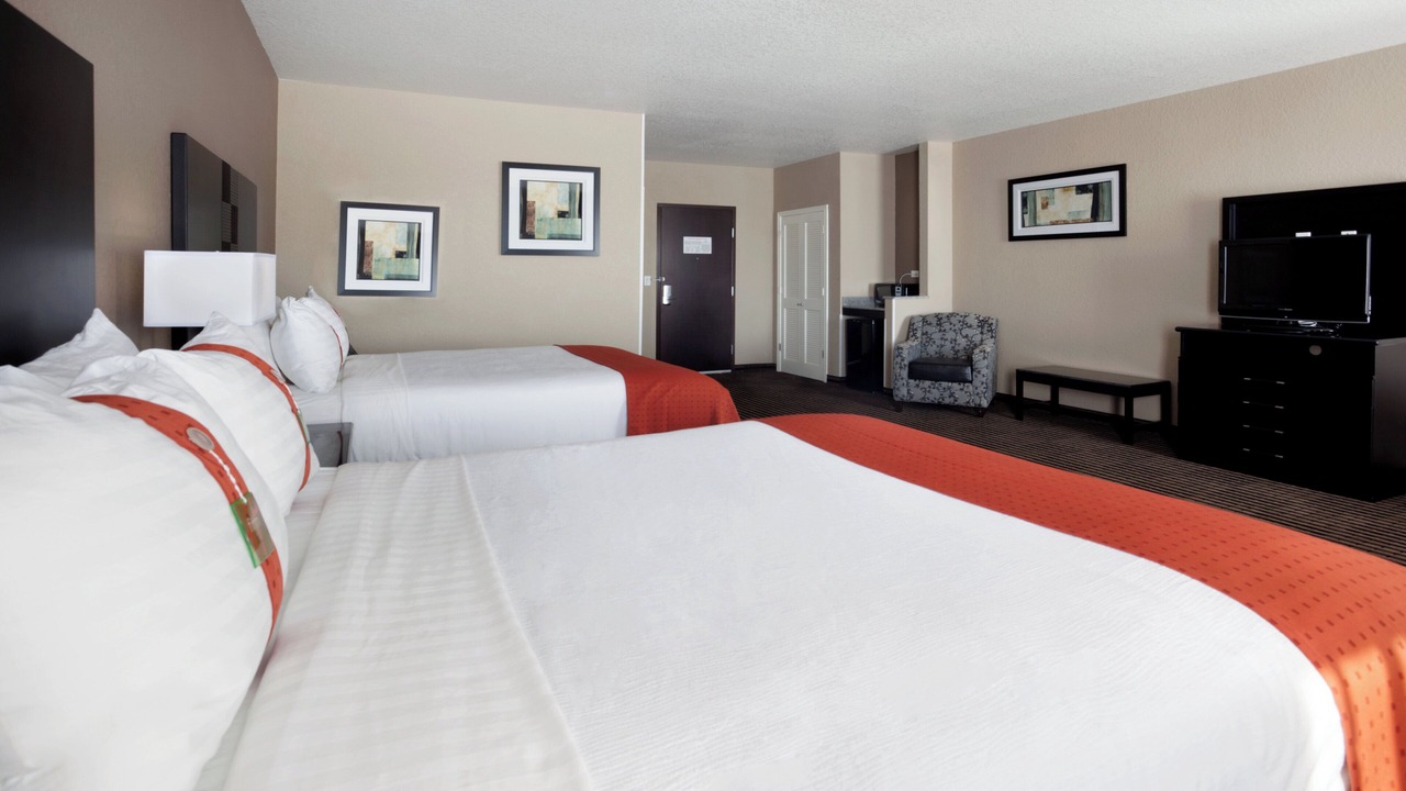 Photo of Bedroom in Far North Central