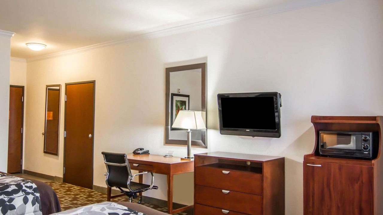 Photo of Bedroom in Shreveport