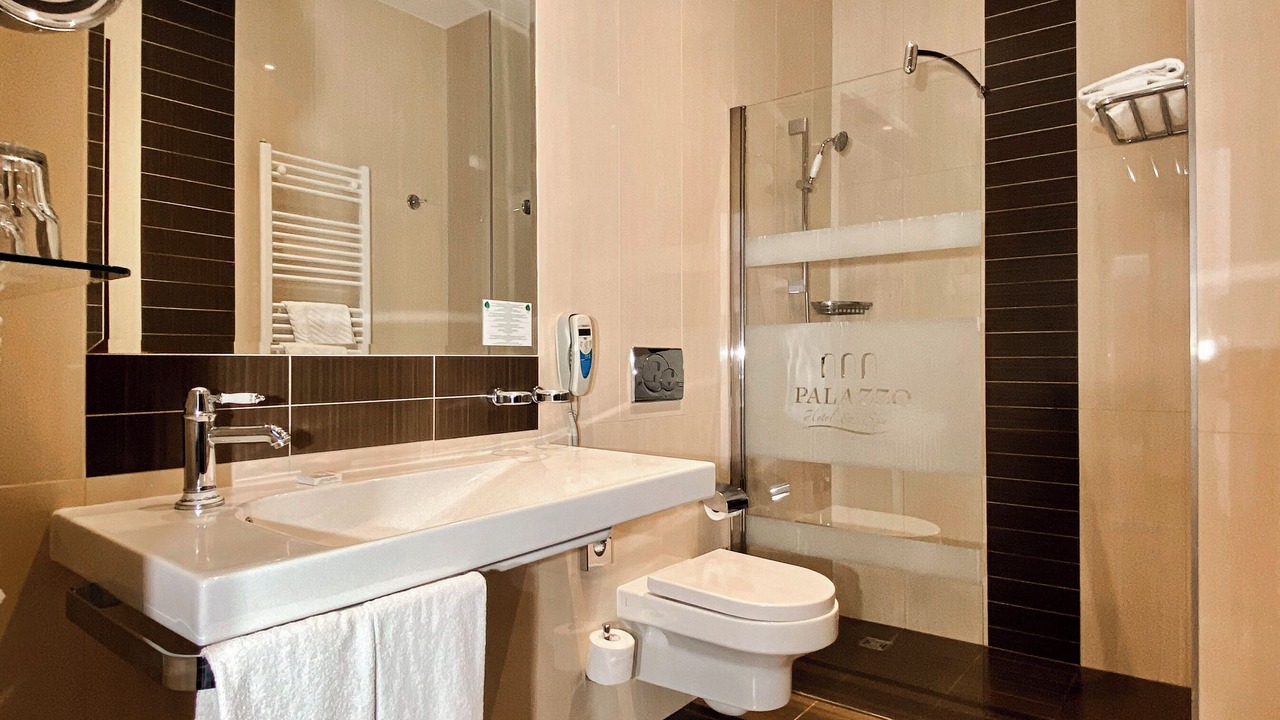 Photo of Bathroom in City Center