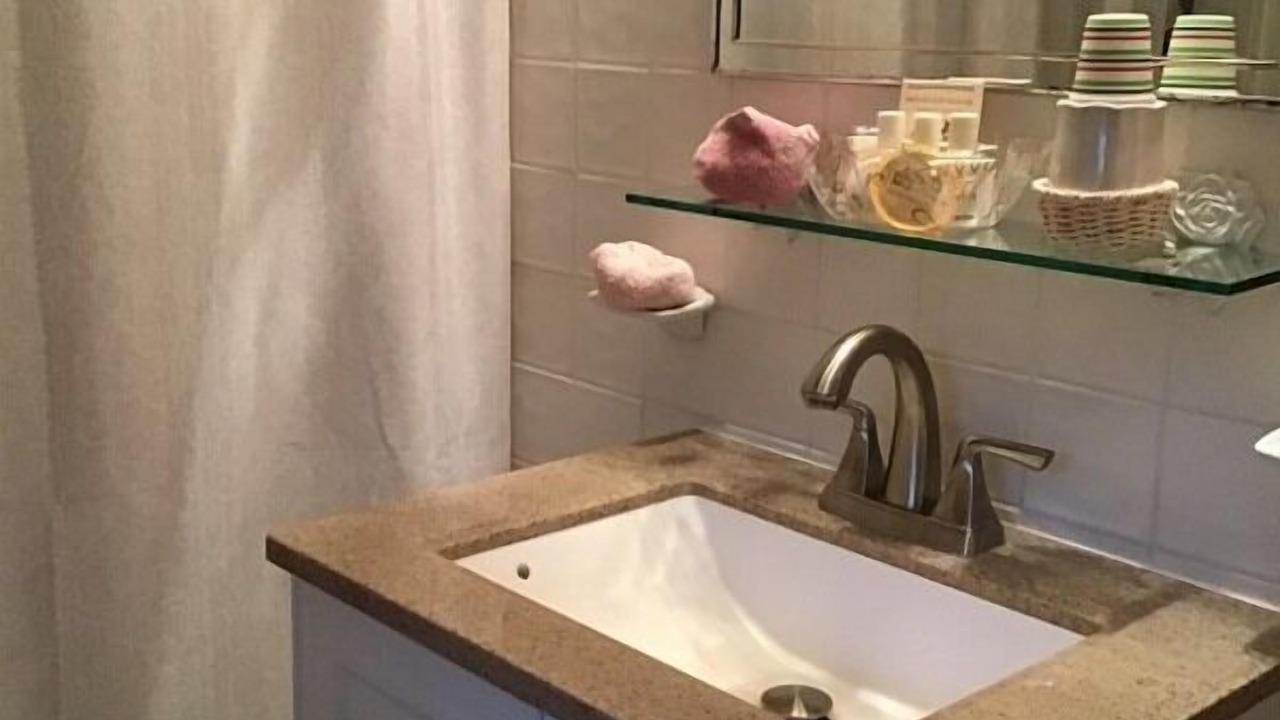 Photo of Bathroom in Canadensis