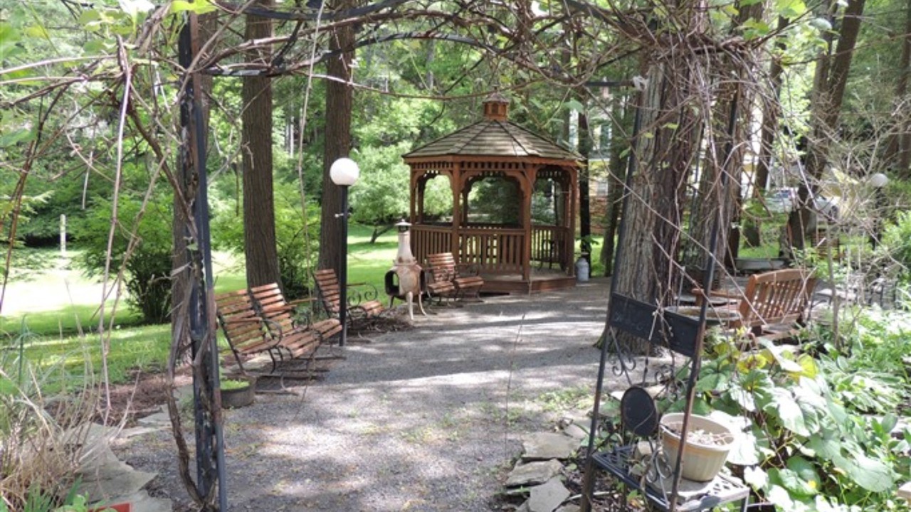 Photo of Outdoor in Canadensis