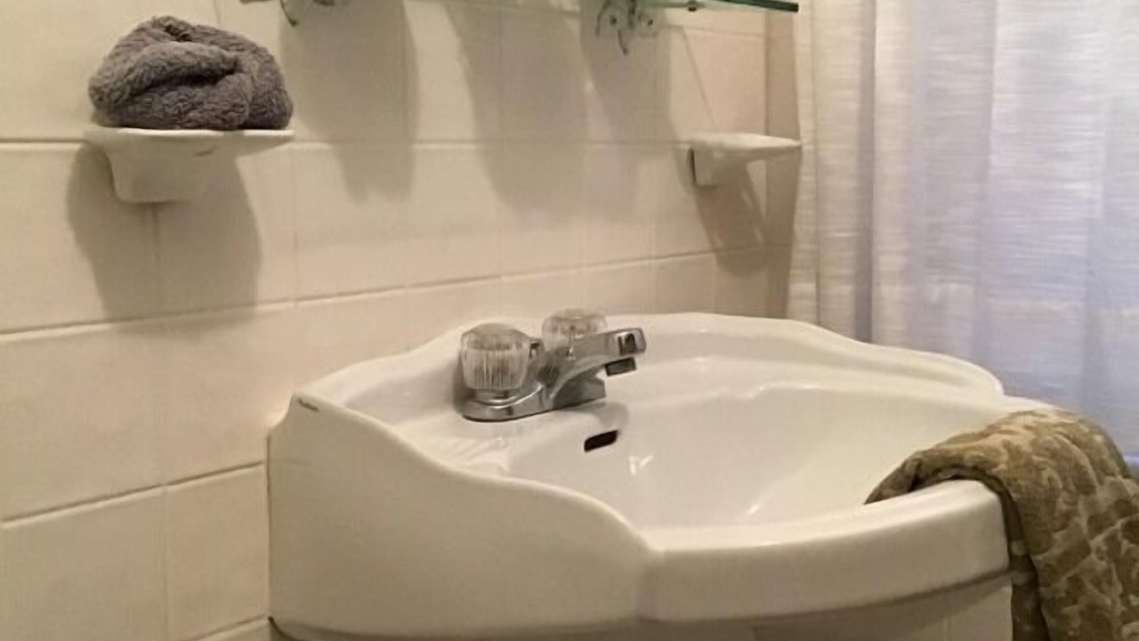 Photo of Bathroom in Canadensis