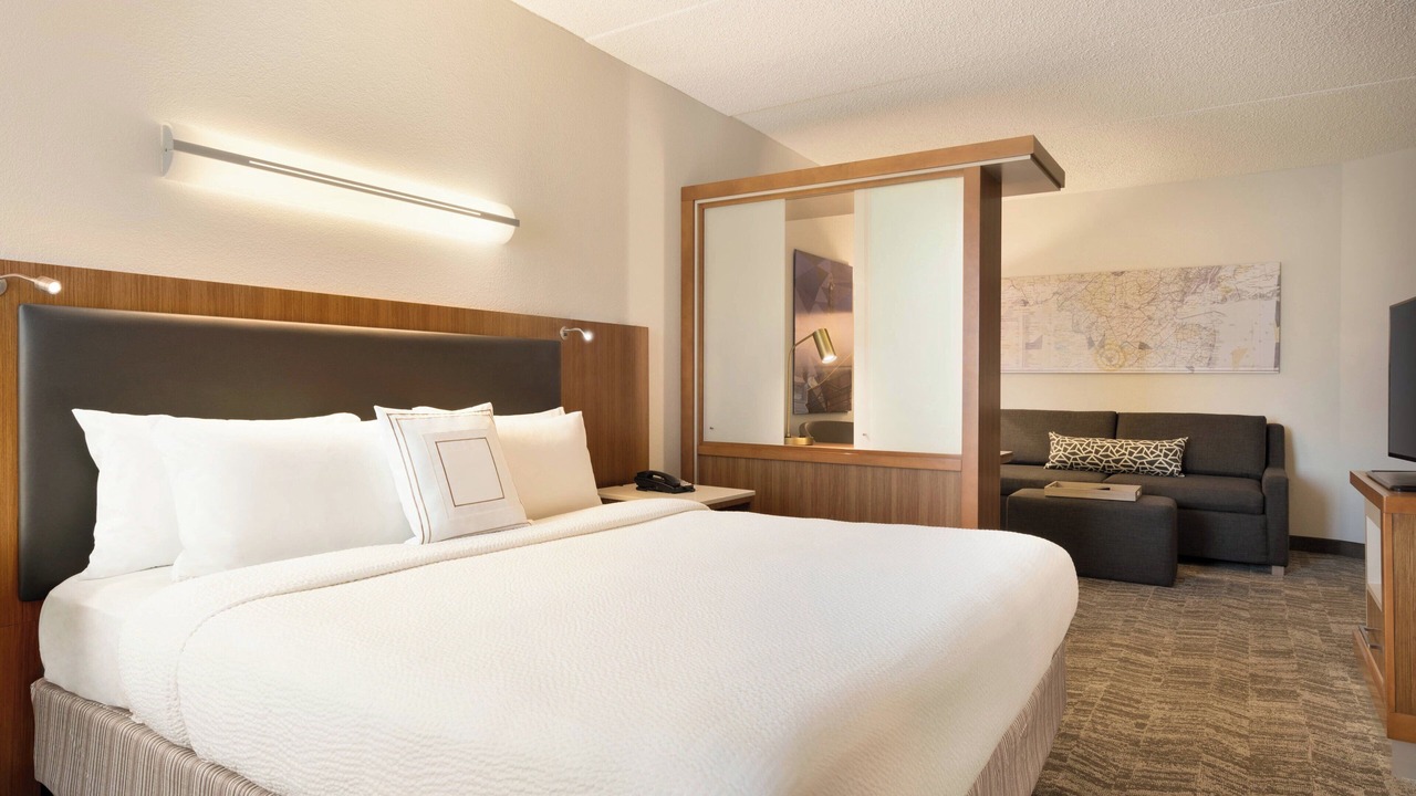 Photo of Bedroom in Ewing