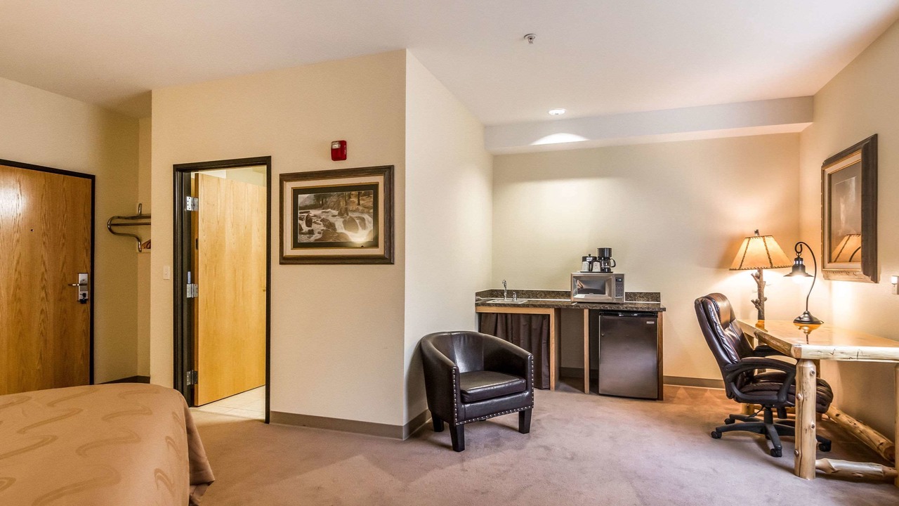 Photo of Others in Selah