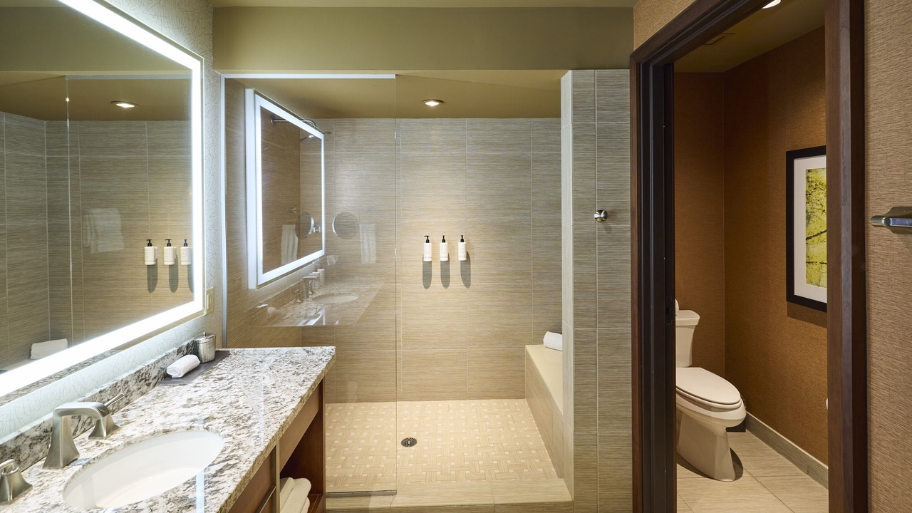 Photo of Bathroom in Durant