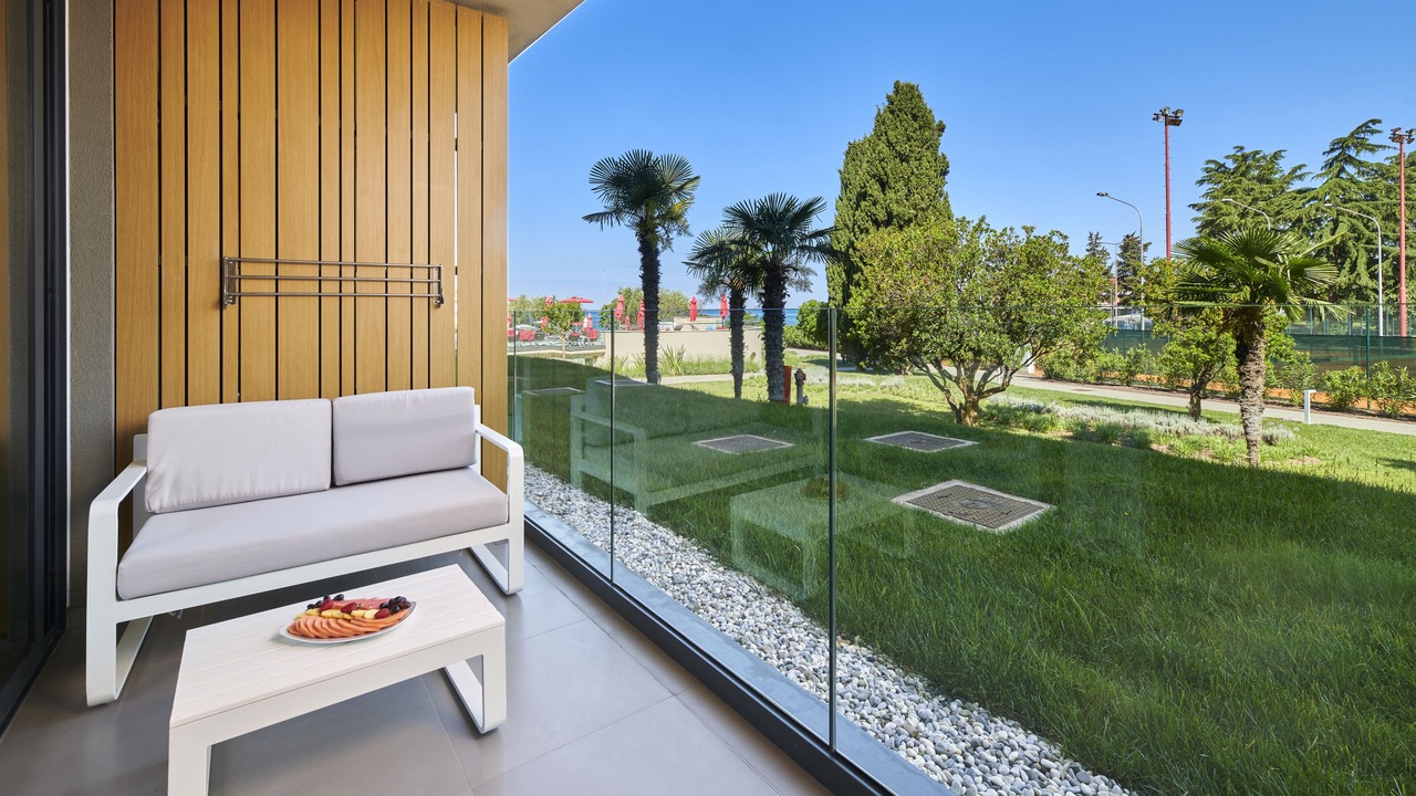 Photo of Patio Balcony in Mali Maj