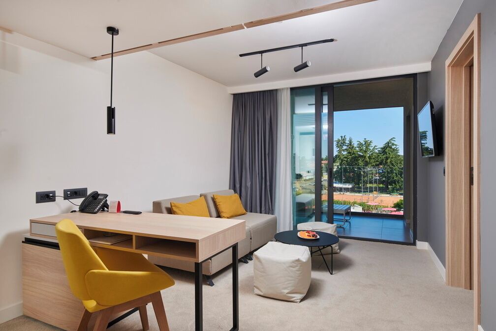 Photo of Patio Balcony in Mali Maj