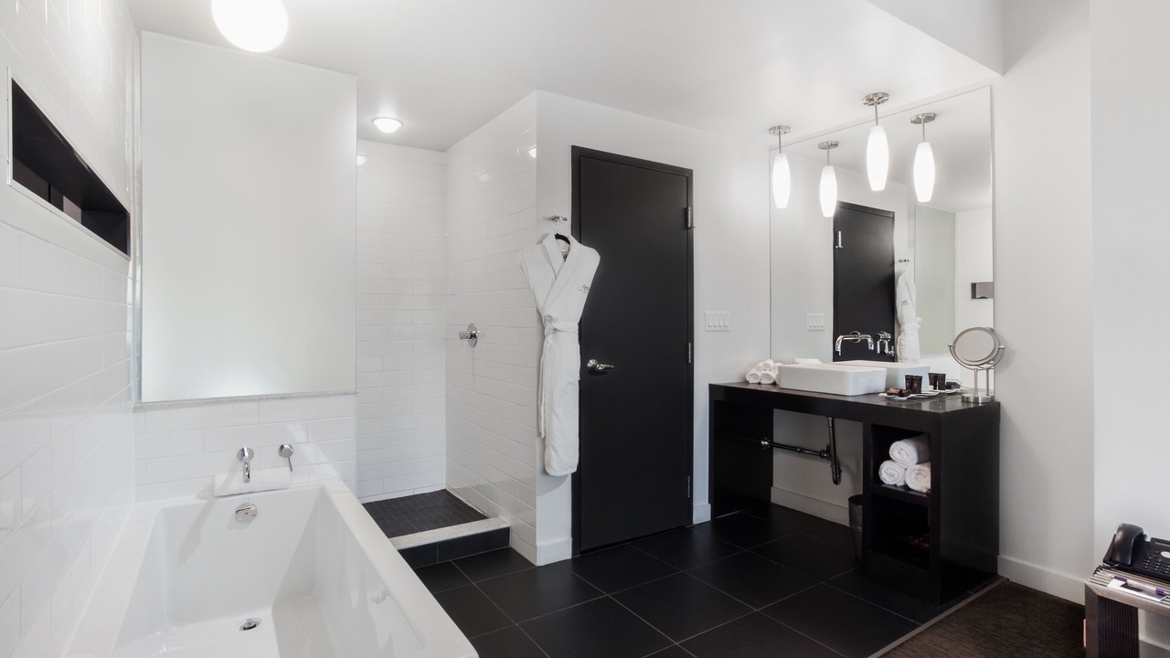 Photo of Bathroom in Downtown London