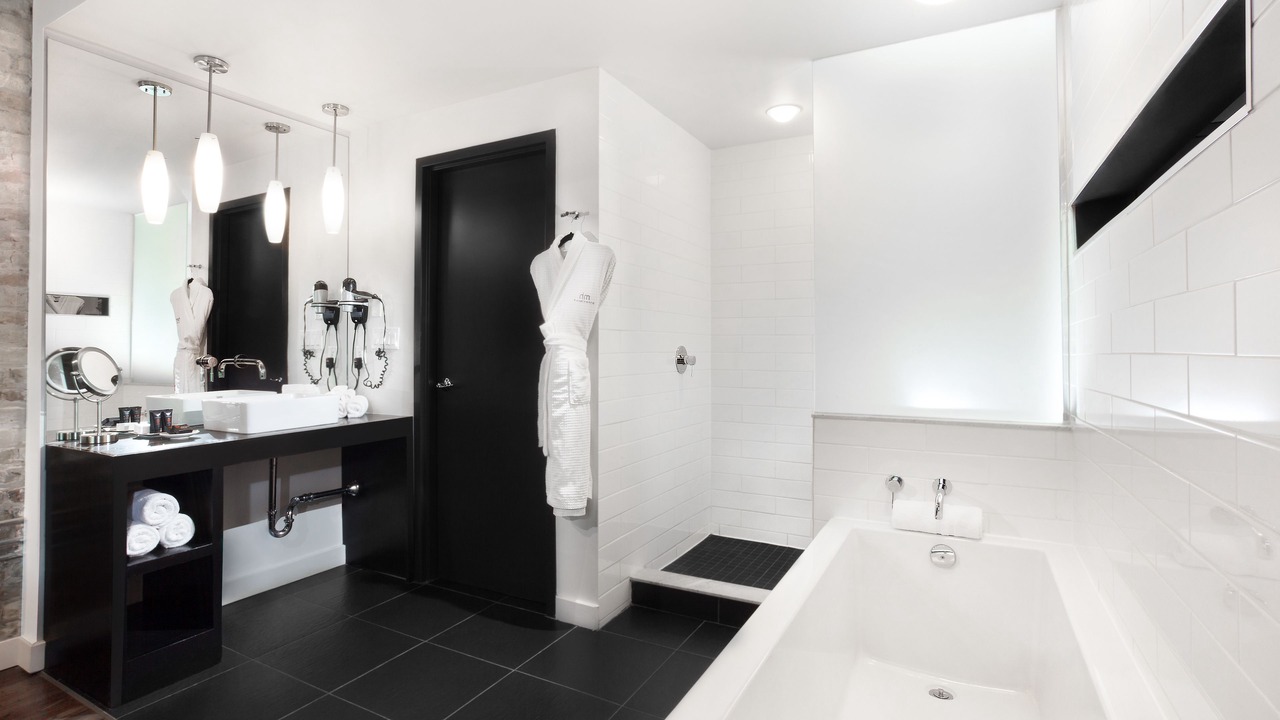 Photo of Bathroom in Downtown London