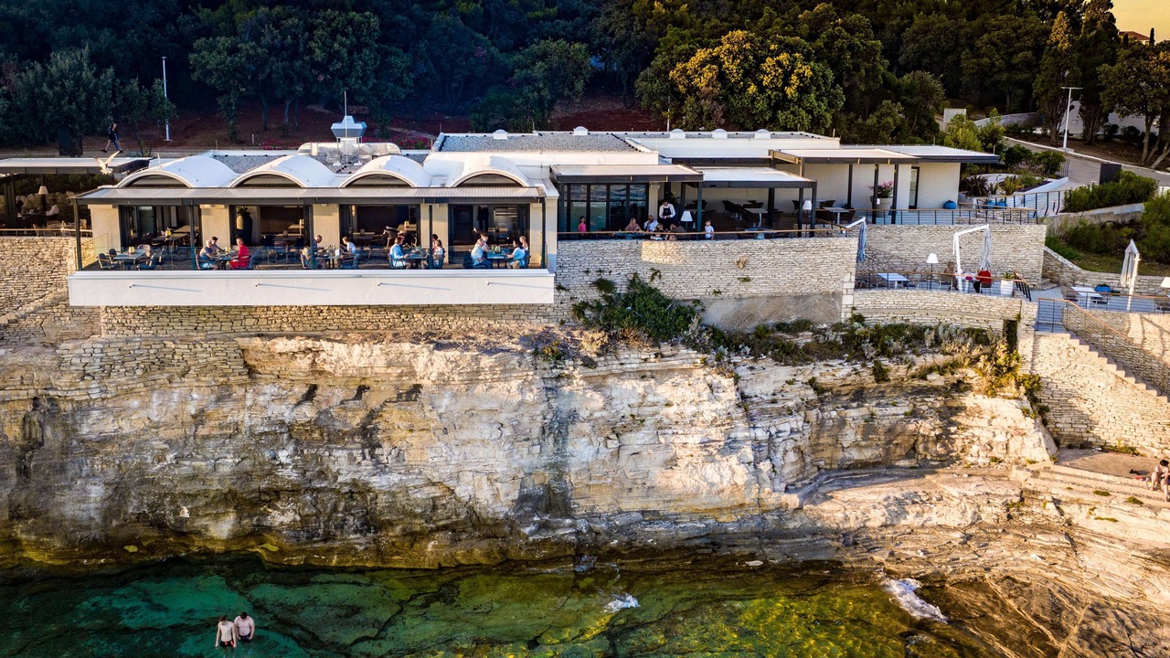Photo of Others in Pula