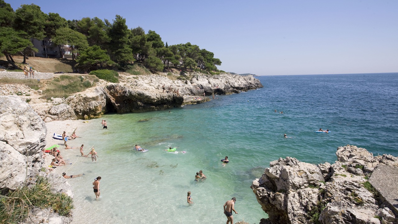 Photo of Others in Pula