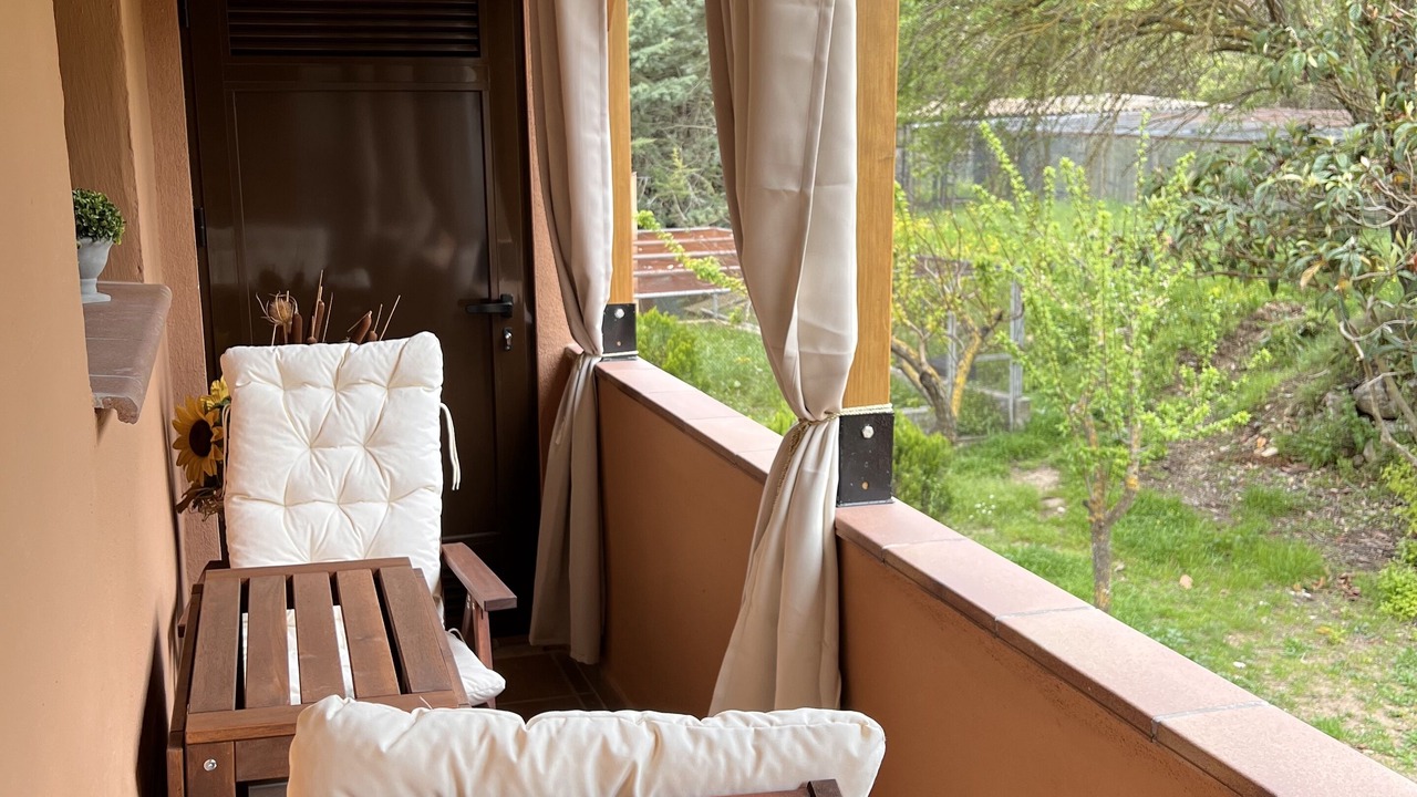 Photo of Patio Balcony in Pontons