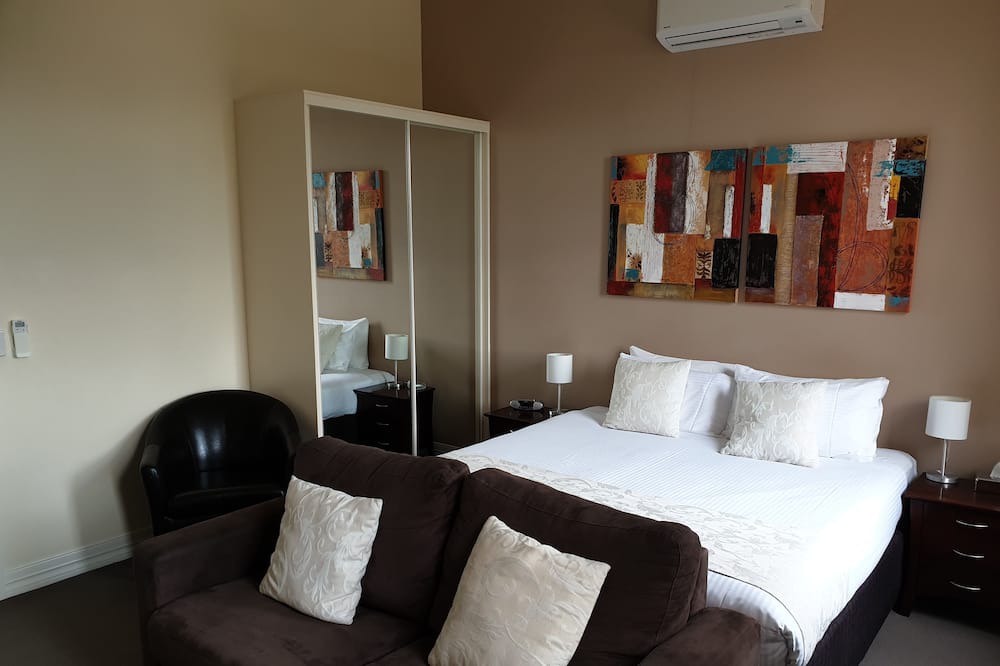Photo of Bedroom in Murray Bridge