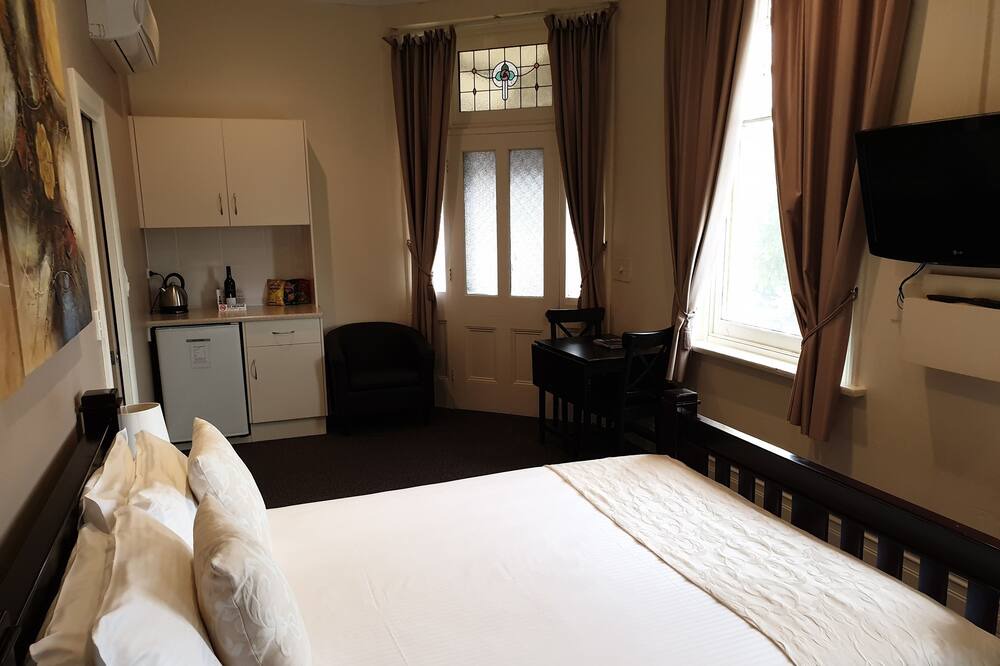 Photo of Bedroom in Murray Bridge